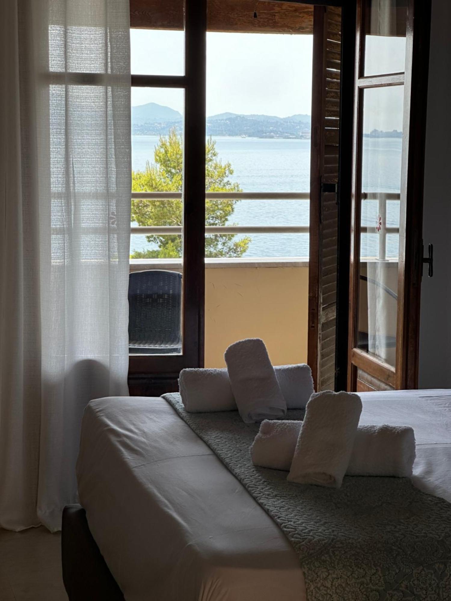 Hotel Odeon B&B Barbati Exteriér fotografie